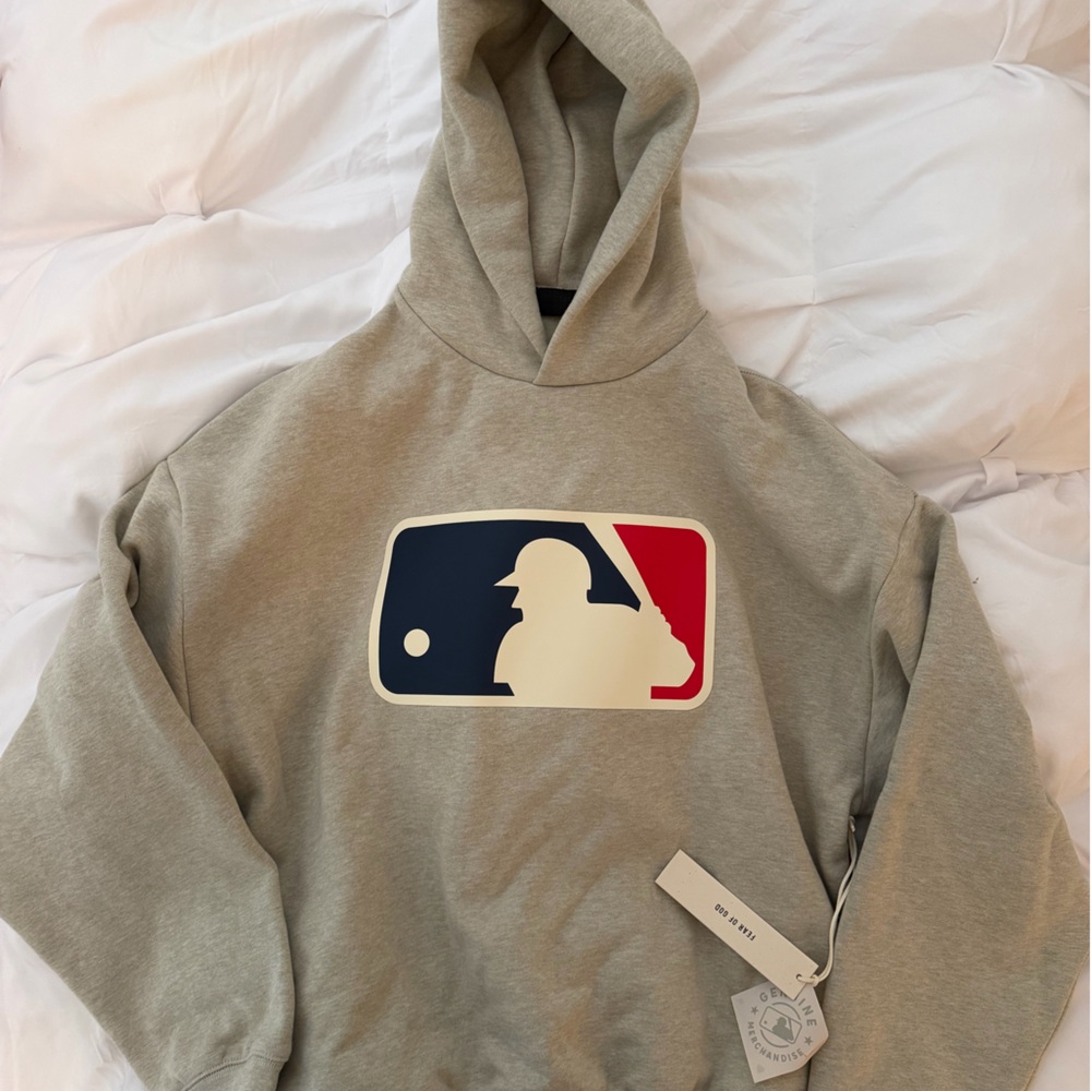 Fear of God Essentials MLB hoodie - Picture 5 of 5